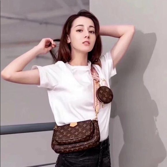 LV Pochette Accessories CrossBody Pink - Picture 9 of 9